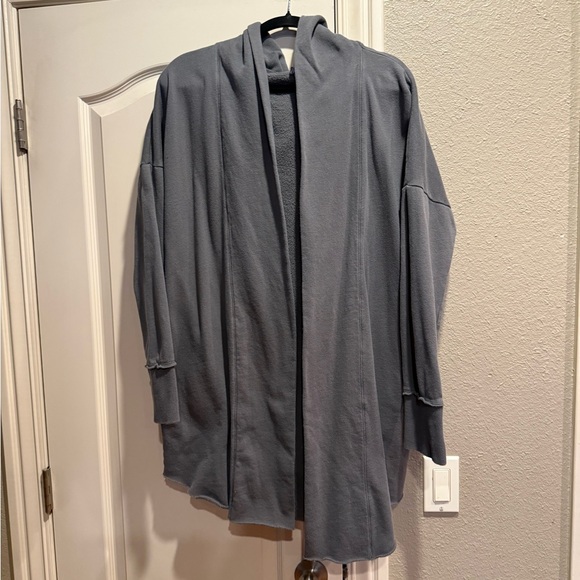 Mono B charcoal gray hooded open front cardigan with pockets - Picture 4 of 5